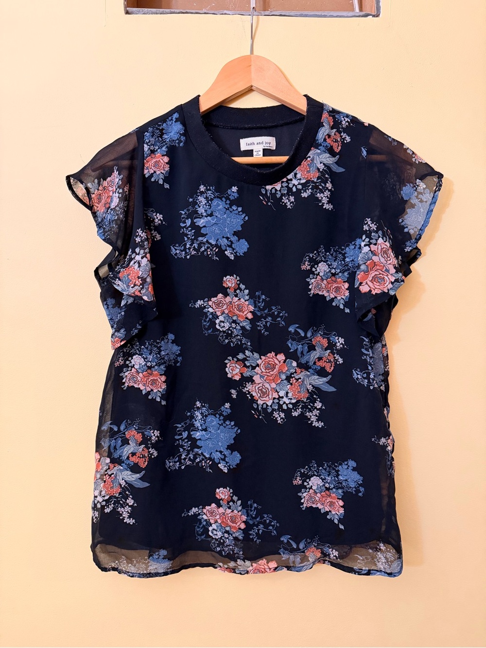 Faith and Joy by Monteau Navy Floral Ruffle Sleeve Blouse Size S